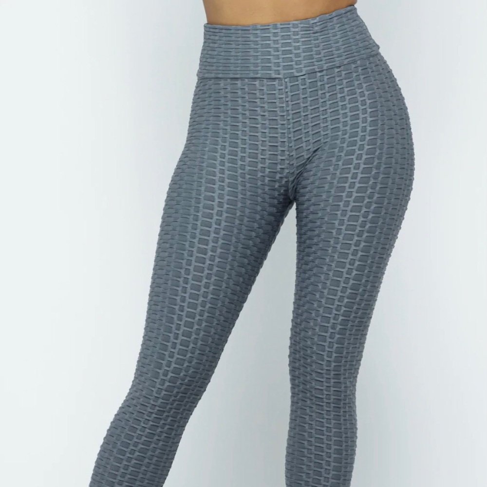Bubble Yoga Scrunch Butt Leggings NEW